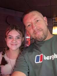 Hi coming to kavos in august for 11days with my partner how much do people  take with them is 1000 euros thanks