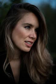 Aida Enriquez's Instagram, Twitter & Facebook