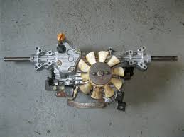 Older tractors will eventually experience some oil leakage over time due to seal wear. John Deere Stx38 Stx46 Tuff Torq Hydrostatic Transmission On Popscreen