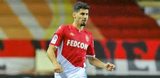Gil dias plays the position midfield, is 24 years old and 183cm tall, weights 76kg. Gil Dias Quitte Encore Monaco