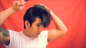 Die herrenmode würde nie mehr dieselbe sein, nachdem die 1950er jahre gerollt sind. Rockabilly Frisuren Manner Rockabilly Pinup De