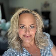 What spring and summer sports are available for a 4.5-year-old in the  Taylors area and what therapists are recommended?