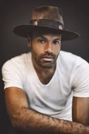 Alain Clark Official