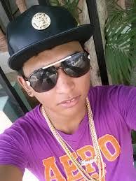 Johan Baez's Instagram, Twitter & Facebook