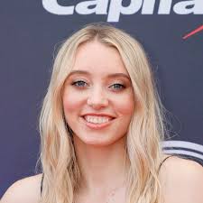 March Madness: Aaliyah Edwards helms UConn's improved post play as Huskies  aim to keep streaks alive