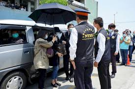 카피툰은 네이버웹툰 다음웹툰 카카오웹툰 레진코믹스 짬툰 투믹스 탑툰 만화책 미리보기 및 다시보기를 제공합니다. 9vxosbbo5xxowm