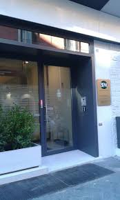 Nata nel 1865 la banca si è costituita, fin da subito, come un'entità particolarmente vicino alle esigenze industriali del capoluogo meneghino. Banca Popolare Di Milano Gruppo Banco Bpm Area Commerciale Corporate Bari Via N Piccinni Telefon 080 573 5911 Arbeitszeit