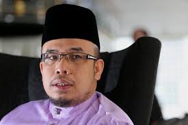 Dr farhan hadi mohd taib. Zamihan Insists Discussion With Asri Cancelled Claims Replacement Gig Just Gimmick Malaysia Malay Mail