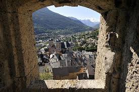 Le virus continu de circuler, respectez les gestes barrière. Hautes Alpes France Travel Guide And Attractions In Hautes Alpes Provence