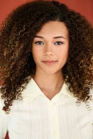 Stand Out (Short 2021)