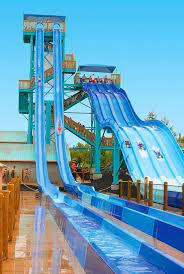 White Water Kalani Towers Branson Http Beautifulbeachresorts Blogspot Com Cool Water Slides Water Slides Water Park