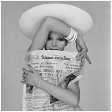 De telegraaf is the largest dutch daily morning newspaper, with a daily circulation of approximately 800,000. Model With Newspaper Advertising Campaign De Telegraaf 1963 Missloveschic