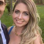 Anne Derfer's Instagram, Twitter & Facebook