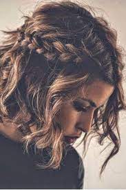 Epingle Sur Cheveux Mi Longs Coiffures Mi Longues
