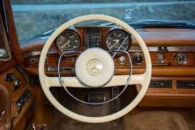 Mercedes Motoring 1967 Swb 600 Limo In 2020 Mercedes 600 Mercedes Benz Mercedes Benz Cars
