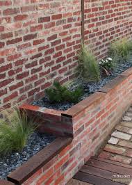 Jardiniere Et Muret En Briques Dewulf Rantigny Oise Realisation Maillard Paysage Amenagement Jardin Muret De Jardin Jardiniere Muret