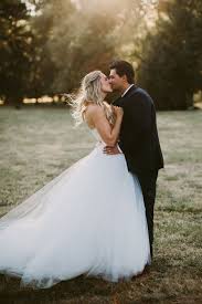 Woodland Bohemian Farm Wedding In Eugene Oregon Flagstaff Wedding Photographer Wedding Photographers Farm Wedding Wedding