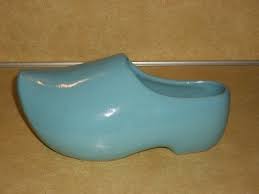 frankoma pottery dutch shoe turquoise robin egg blue