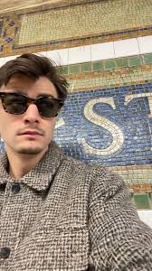 If only my younger self knew I would end up here… I've been dreaming about  New York my whole life, and now I've been living here for almost three  years. This city