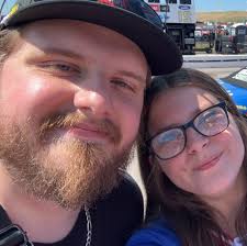 Is the 2018 JGC High Altitude stock Uconnect?