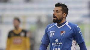 Seu último clube foi o baník ostrava. Baros Delighted To Rejoin Banik Attack Inside Uefa Uefa Com