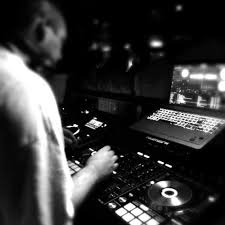 Слушайте песни bob sinclar feat. Love Generation Club Version By Bob Sinclar Gary Nesta Pine On Beatport