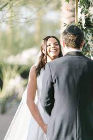 Her parents, charles and maureen married in 1989, and a few months later christiana was born; Christiana Barkley Marries A Man Who Isn T A Sports Fan The New York Times