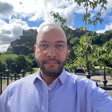 Large‐Vessel Occlusion Stroke Knowledge and Training for Stroke Severity  Assessment Among Emergency Medical Services Personnel in the United  States** Only 25.7% of EMS professionals in this survey could answer both  questions about