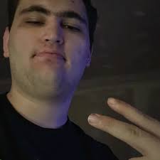 Manuel McCoy (@mccoyorozco2) emitira UŽIVO