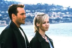 Perry was best known for playing dylan mckay in the hit show beverly hills 90210. Bild Zu Luke Perry Beverly Hills 90210 Bild Jennie Garth Luke Perry Filmstarts De