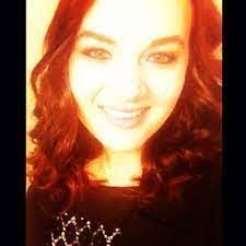 Alexis Scribner's Instagram, Twitter & Facebook