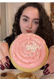 Kevin Dyche's Instagram, Twitter & Facebook