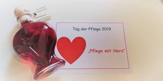 Mit mehreren kampagnen zum internationalen tag der pflege am mittwoch wollen zahlreiche akteure die bedeutung der pflegeberufe hervorheben. Senioren Tagespflege Mellrichstadt Herzliche Grusse Zum Tag Der Pflege 2019