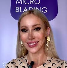 Megan is back at Universal Orlando Resort! #megan2 #megan #universalorlando  #universalstudios #universalorlandoresort