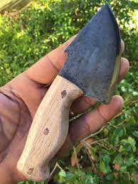 Sea como sea tu inclinación, en este por esta razón, sugerimos siempre comprar plantillas para cuchillos de caza por medio de la web. Pin By Leandro Abraham On Cutelaria Knife Making Blacksmithing Knives Wood Knife