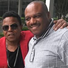 Darrell Triplett's Instagram, Twitter & Facebook