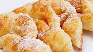 Se mai pot face si cu iaurt, chefir sau lapte batut. Minciunele Pufoase VeÈ›i Fi UimiÈ›i De Gustul Delicios Bucatarul