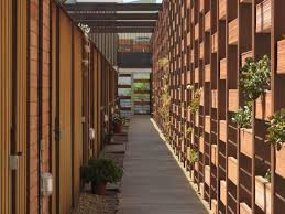 Toni Girones Adria Goula 35 Viviendas Y Sus Espacios De Transicion Con La Ciudad Divisare Toni Girones Ciudades Arquitectura
