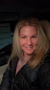 Hello! Excited to be part of this lovely group 🫶 Looking for some  positivity and healing thoughts❤️