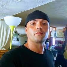 Mike Riddle (@mikedariddla859)