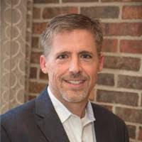 100+ perfiles de «Jamison»