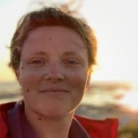 20+ "Julie Wight" profiles