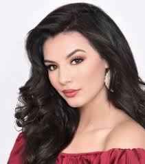 Samantha Keaton's Instagram, Twitter & Facebook