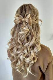 Let us start with a very casual hairstyle that is easy to wear as well as chic in appearance. Wedding Hairstyles Hairstyles Images For Weddings