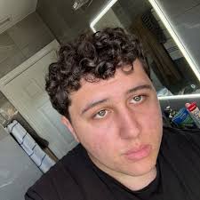 What rooms are available for rent near CSUN for a math major freshman?