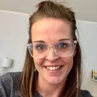 Sheena Carson's Instagram, Twitter & Facebook