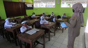 Sekolah Dibuka Tanggal Berapa