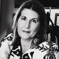 Patricia Tapp's Instagram, Twitter & Facebook