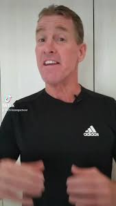 Y usted ya habla inglés? *Clases personalizadas en vivo. *Flexibilidad de  horarios. Contáctenos y tome su primera clase muestra.