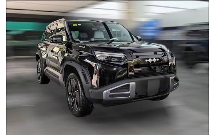 2025 BYD Tai 3 EV Ethiopia (Leopard 3 / Titanium 3) in Deep Space Black, AI generated